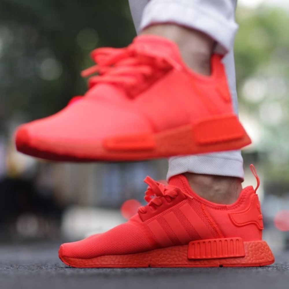 NWT adidas NMD_R1 Red Running Workout Shoes - Picture 2 of 5